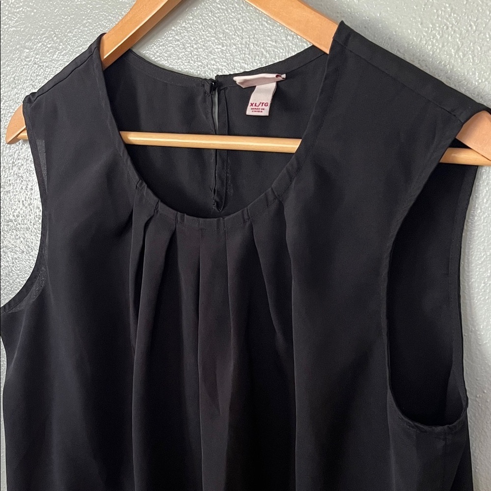 Merona Elegant Black Sleeveless Top - Picture 5 of 7